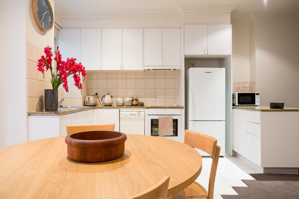 1 Exhibition Apartment Hotel Melbourne Rom bilde